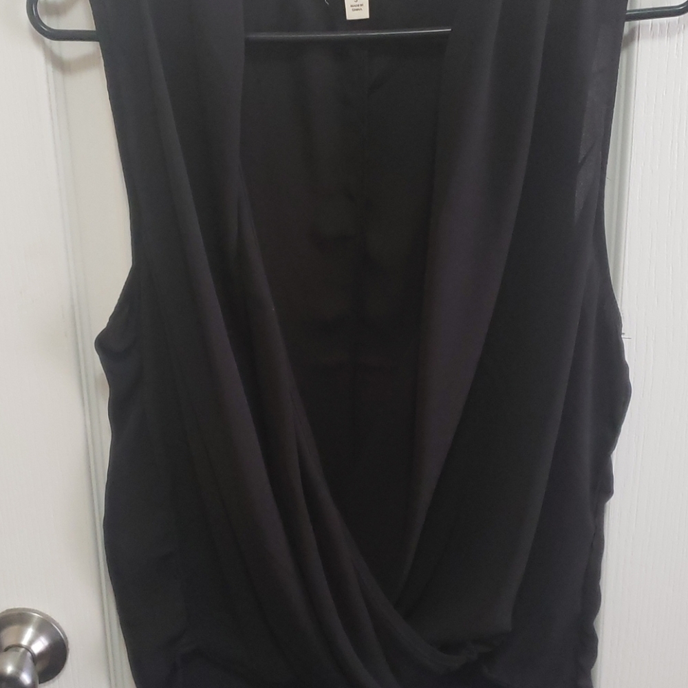 Blouse - Picture 2 of 3